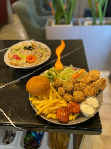 عکس کافه یلدا 