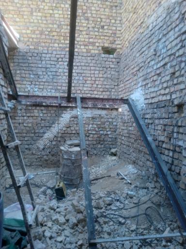 عکس کارگاه جوشکاری و آبگرمکن