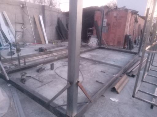 عکس کارگاه جوشکاری و آبگرمکن