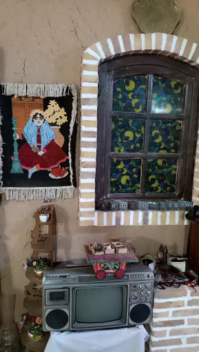 رستوران سنتی بابا میرزا