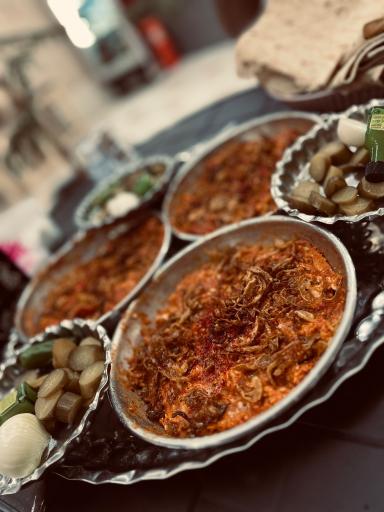 عکس کافه صبحانه کارن