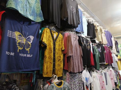 عکس فروشگاه حقیقت