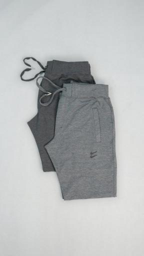 عکس تولیدی شلوار اسلش و تیشرت مردانه سیماکواستار 