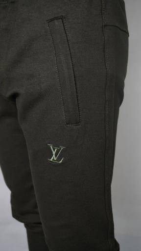 عکس تولیدی شلوار اسلش و تیشرت مردانه سیماکواستار 