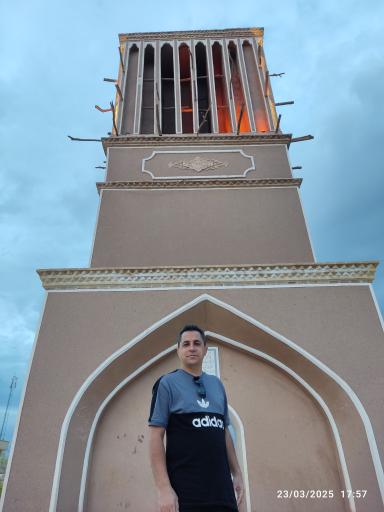 عکس بادگیر معین