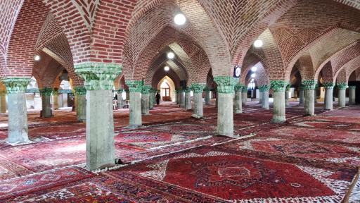 مسجد ۶۳ ستون تبریز (مسجد مجتهد)