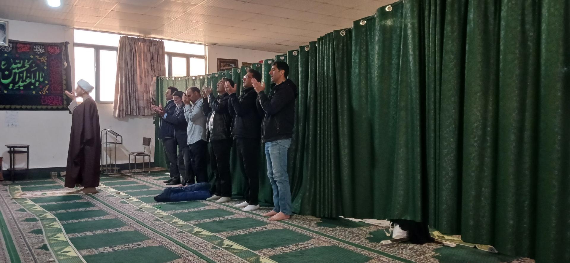 عکس مسجد امام حسین (ع)