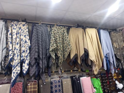 شال و روسری پرنیا