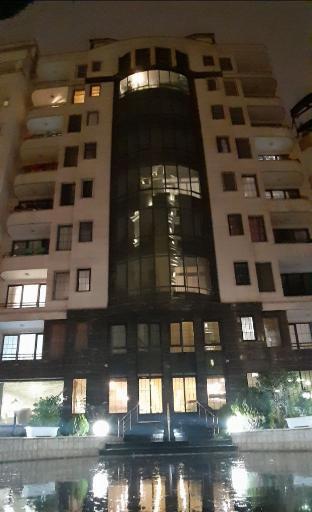 عکس مجتمع مسکونی گهر