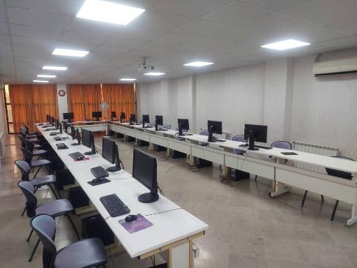 عکس مجتمع فنی تهران