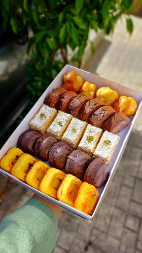 عکس کافه شیرینی تارتلت