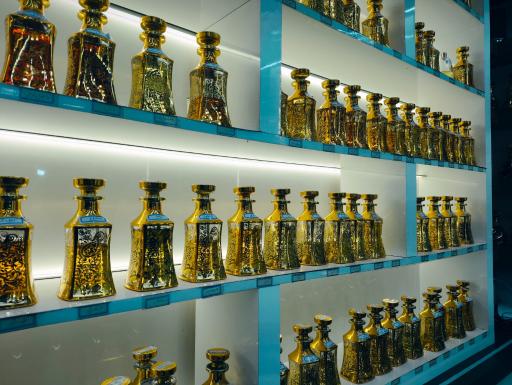عکس عطر و ادکلن جهانی