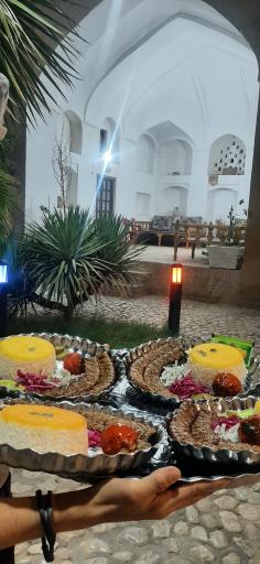 عکس رستوران سنتی و عمارت گردشگری وزرا