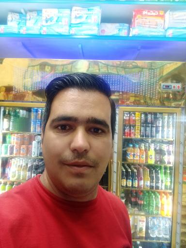 عکس هایپرمارکت برادران جاده ای