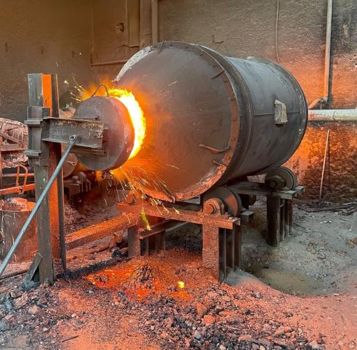 عکس ریختگری ذوب فلزات نگار