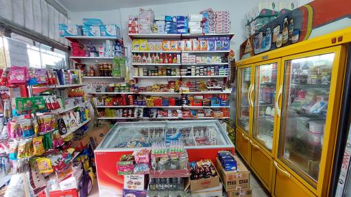 عکس سوپر مارکت دلگشا