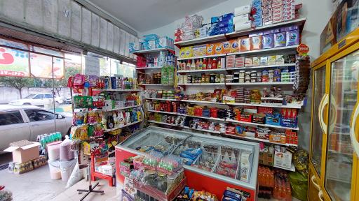 عکس سوپر مارکت دلگشا