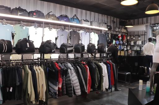 عکس آکو اسپرت