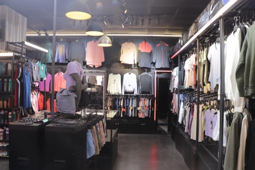 عکس آکو اسپرت