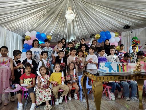 عکس مهد کودک آوین