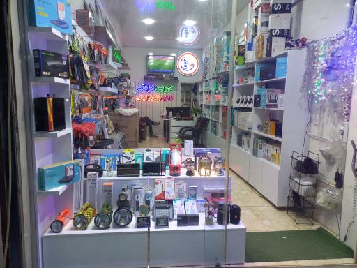 عکس فروشگاه پنل خورشیدی تی جی سولار