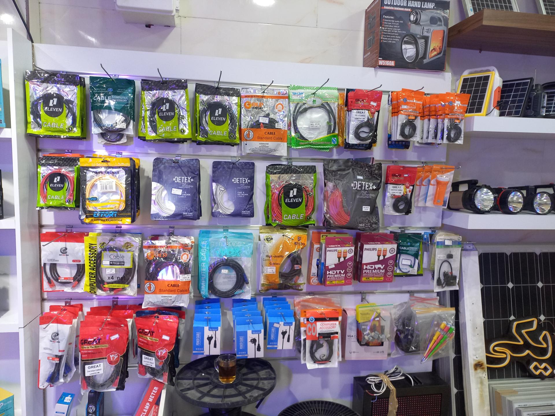 عکس فروشگاه پنل خورشیدی تی جی سولار