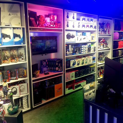 عکس فروشگاه رزگیمرز