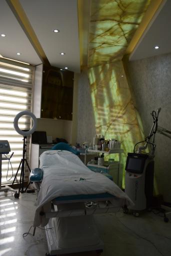 عکس مرکز لیزر دکتر محمدرضا حاجیان 