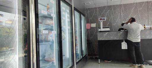 عکس کوثر مرغ لامرد