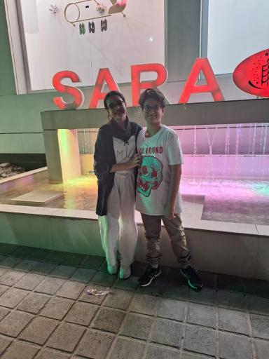 عکس مجتمع تجاری سارا