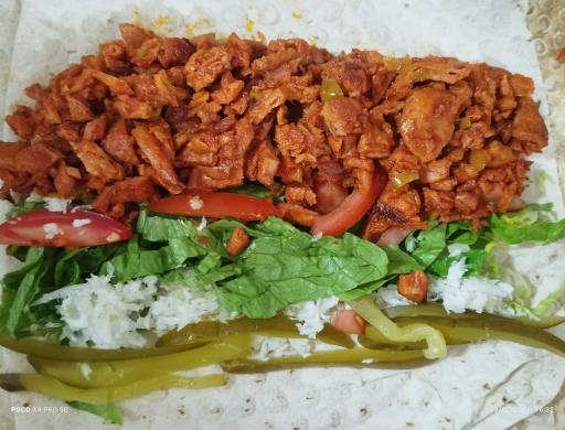 عکس پیتزا و ساندویچ بام شاد 