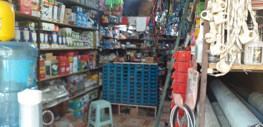 عکس فروشگاه ابزار و یراق بیرامی