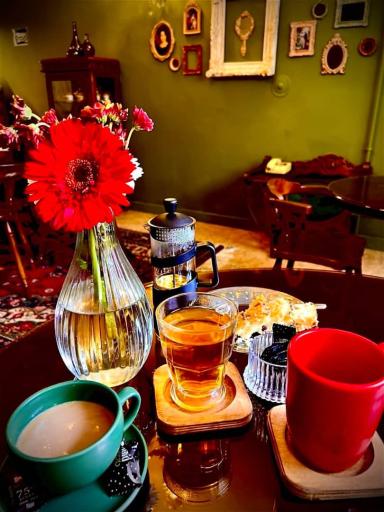 عکس کافه عمارت یار