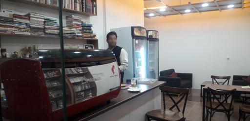 عکس کافه کتاب دیالوگ