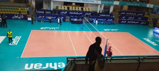 عکس سالن والیبال فدراسیون