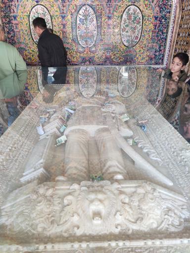 عکس خلوت کریم خانی