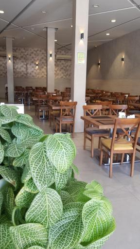 عکس رستوران فاخته