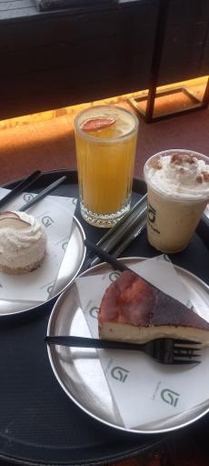 عکس کافه فیگارو شیراز