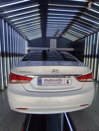 عکس کارشناسی رنگ و فنی خودرو و موتور سیکلت محک