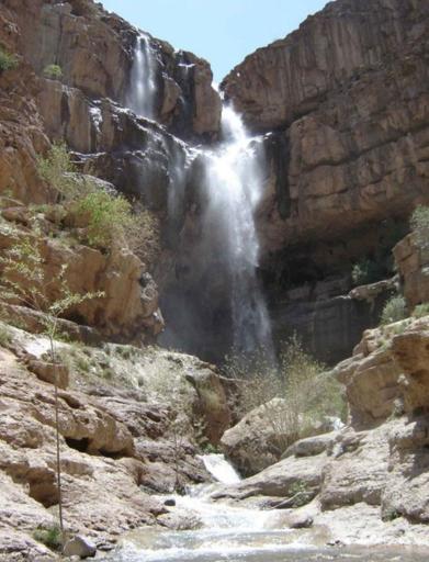 عکس آبشار دره گاهان
