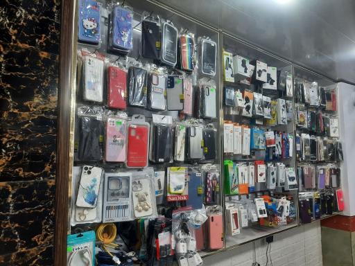 عکس  تعمیرات و موبایل پارادایس گلعلیزاده 