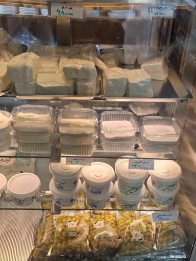 عکس لبنیات سنتی لیقوان اصل 