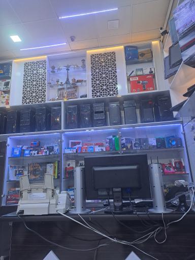 عکس فروشگاه تک رایانه