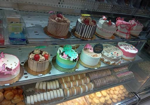 عکس قنادی ورنا