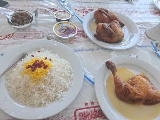 عکس رستوران امیرخانلو و پسران