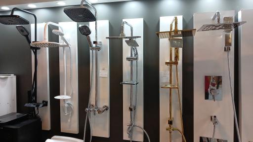 عکس نمایندگی فروش پکیج و رادیاتور بوتان اخوان گودرزی