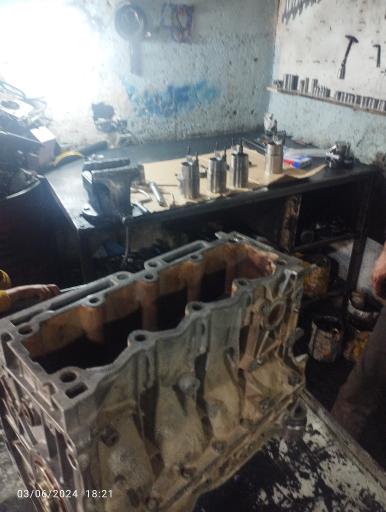 عکس تعمیرگاه مکانیکی تخصصی محمودی