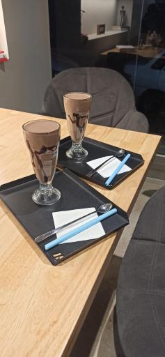 عکس کافه این