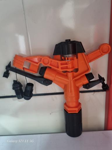 عکس لوله و اتصالات پلی اتیلن آبیاران