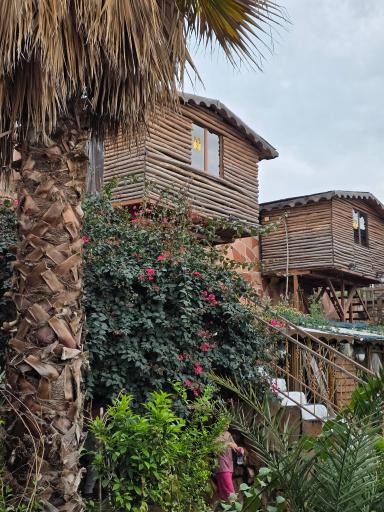 رستوران اردیبهشت